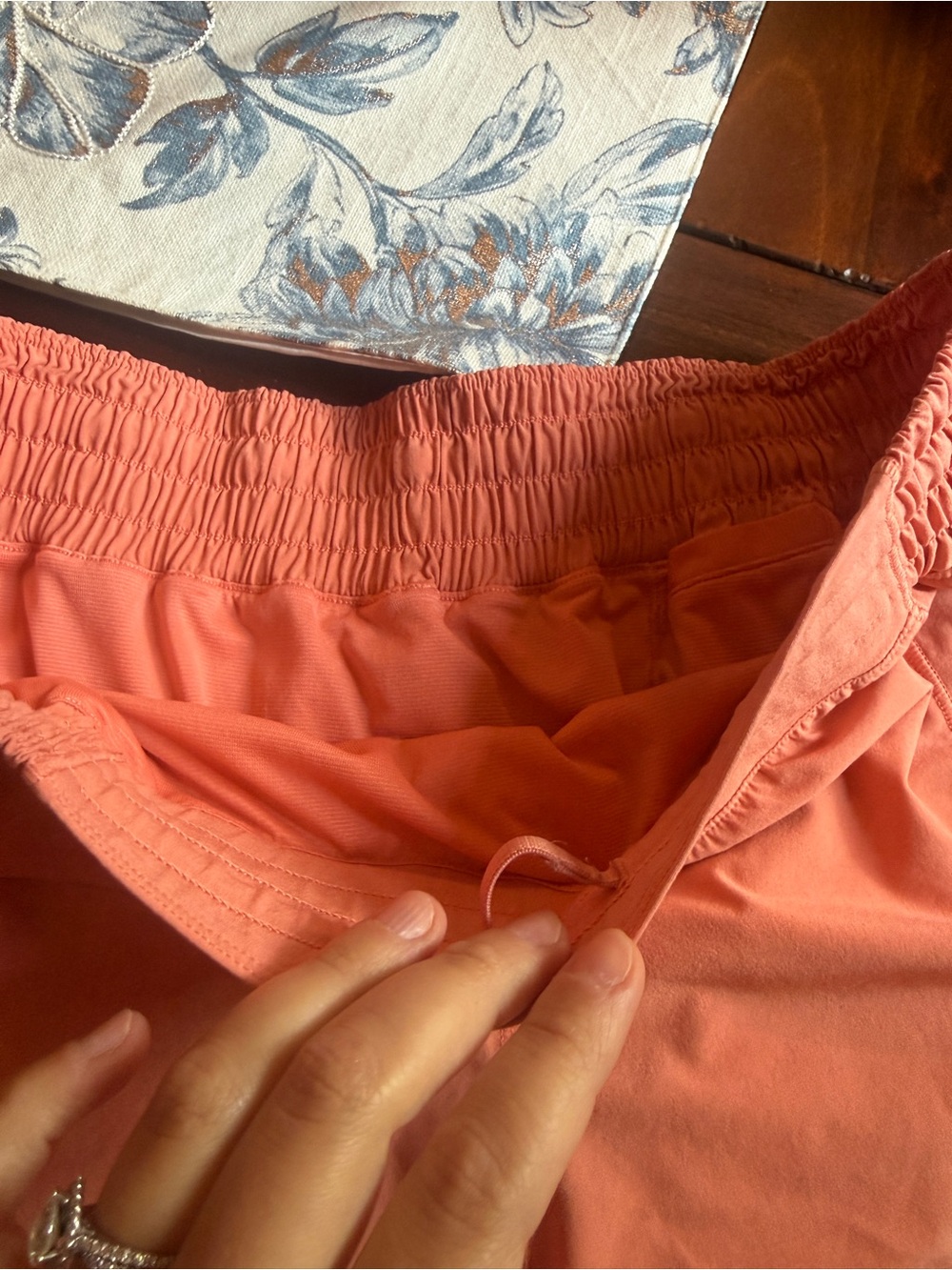 Lululemon Run Shorts Size 10 - Picture 2 of 7